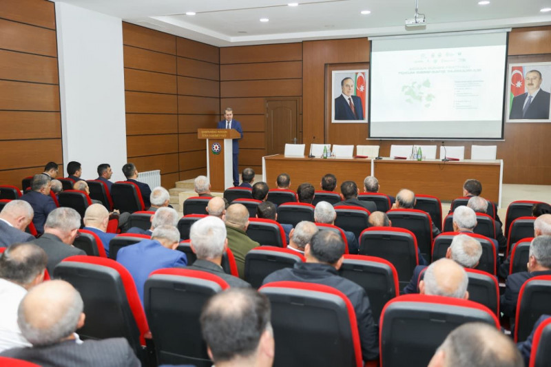 Sabirabadda “Aqrar sahədə dövlət dəstək mexanizm”ləri mövzusunda panel müzakirəsi və toxum sərgi-satış yarmarkası keçirilib